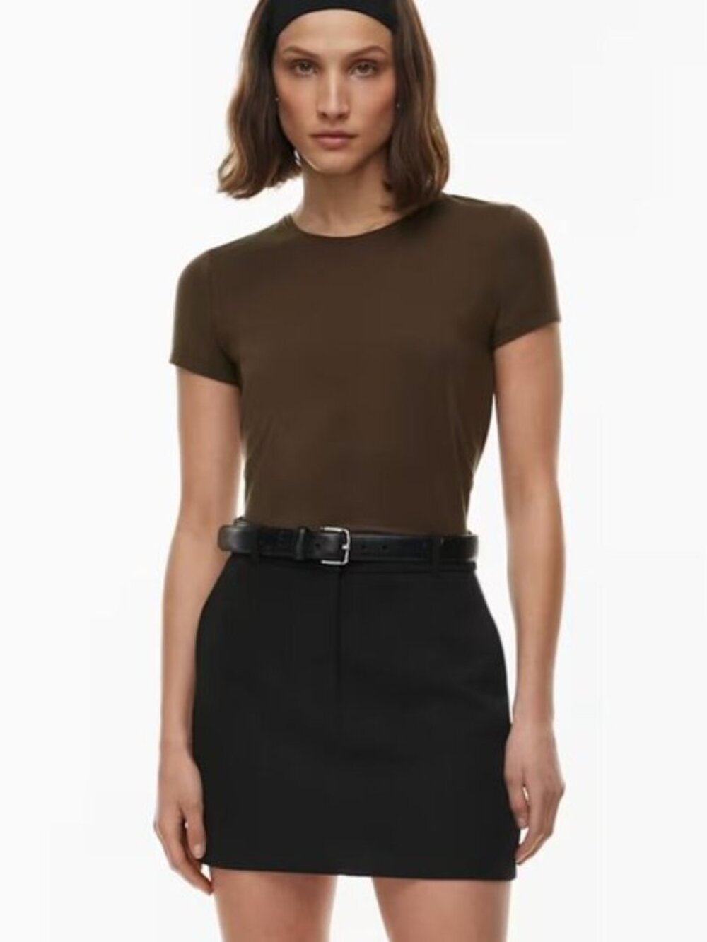 Aritzia Babaton Everyday Hip Tee - new with tags